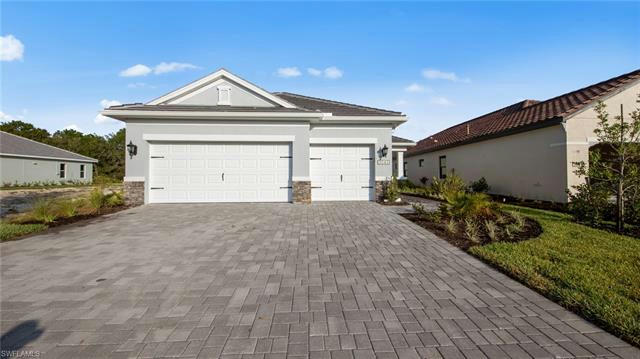 3045 HERITAGE PINES DR, FORT MYERS, FL 33905, photo 2 of 28